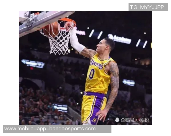 库兹马回忆初次与科比共进晚餐的震撼瞬间如同摩西分红海般神圣 库兹马回忆初次与科比共进晚餐的震撼瞬间如同摩西分红海般神圣